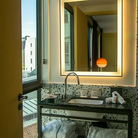 Hotel Le Ballu Parigi