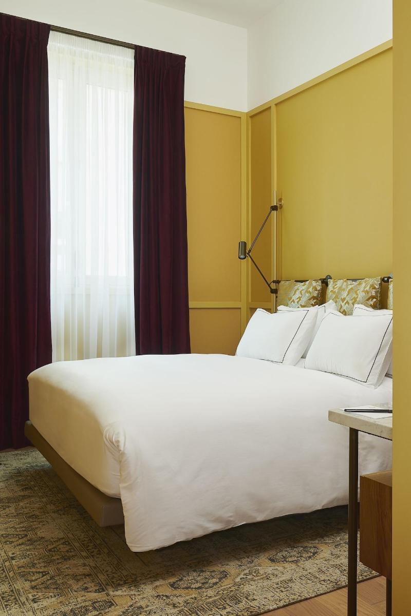 Le Ballu Hotel Paris